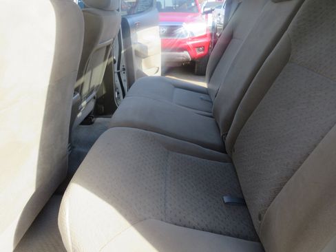 Used 2006 Toyota Tacoma PreRunner image 21