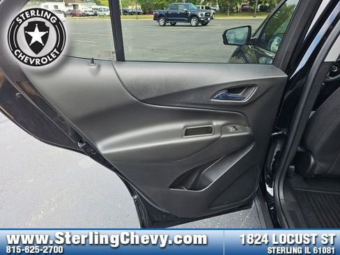 Used 2022 Chevrolet Equinox LT image 22