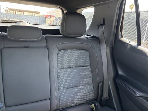 Used 2025 Chevrolet Equinox LT FWD image 38