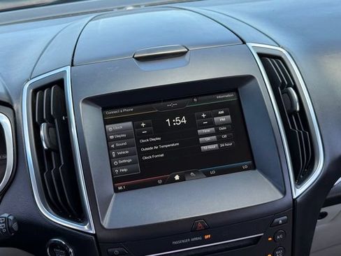 Used 2015 Ford Edge Titanium AWD/4WD image 22