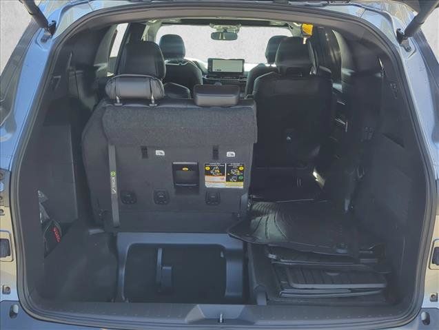Certified 2026 Toyota Sienna Platinum AWD/4WD image 24