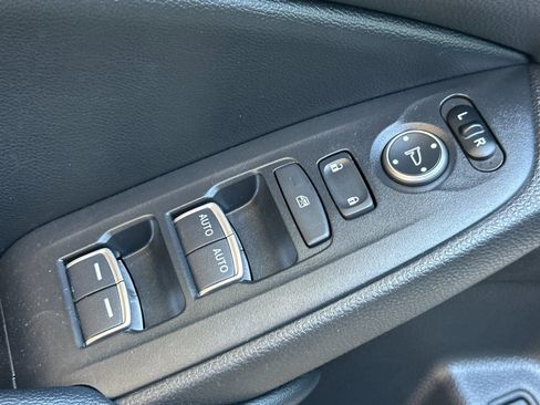 Used 2018 Honda Accord EX-L image 12