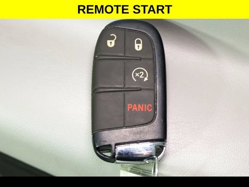 Used 2023 Jeep Compass Limited AWD/4WD image 12