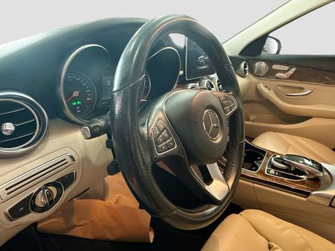 Used 2015 Mercedes-Benz C 300 4MATIC Sedan image 12