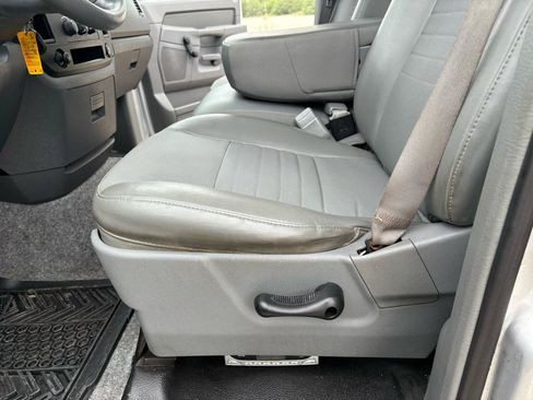 Used 2007 Dodge Ram 1500 Truck ST RWD image 30