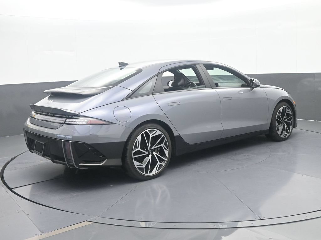Used 2025 Hyundai Ioniq 6 SEL RWD image 6