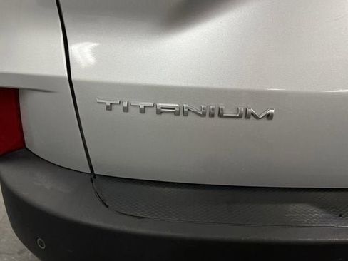 Used 2020 Ford Escape Titanium AWD/4WD image 33