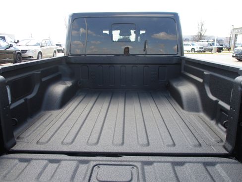 New 2026 Jeep Gladiator Sport image 6