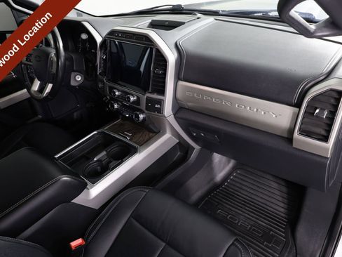 Used 2022 Ford F250 Lariat AWD/4WD image 32