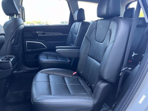Used 2021 Kia Telluride EX w/ EX Premium Package AWD/4WD image 35