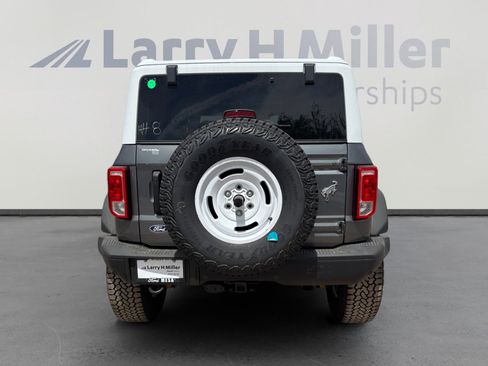 New 2026 Ford Bronco Heritage Edition AWD/4WD image 4