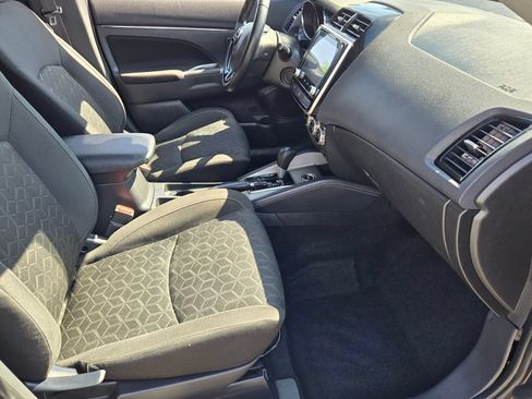 Used 2021 Mitsubishi Outlander Sport SE AWD/4WD image 18