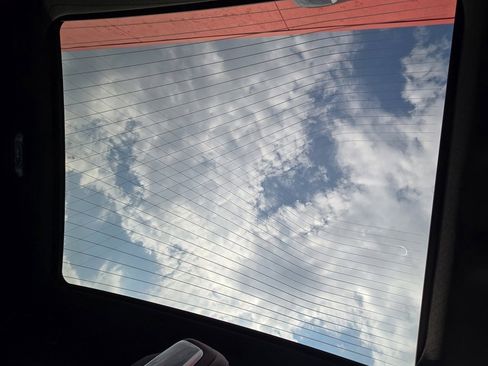 Used 2023 BMW 760i xDrive 760i xDrive w/ Executive Package image 24