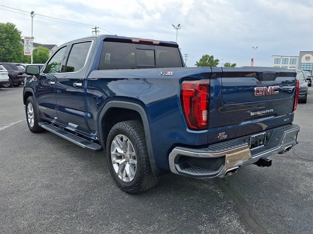 Used 2022 GMC Sierra 1500 SLT w/ SLT Premium Plus Package AWD/4WD image 4