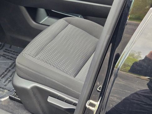 Certified 2025 Chevrolet Equinox LT FWD image 22