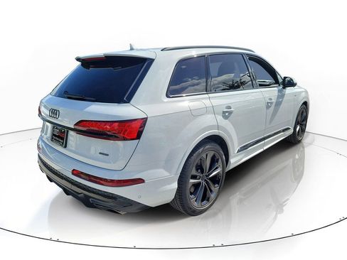 New 2026 Audi Q7 Premium Plus image 4