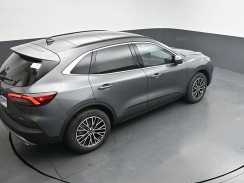 New 2025 Ford Escape SE w/ PHEV Premium Package image 20