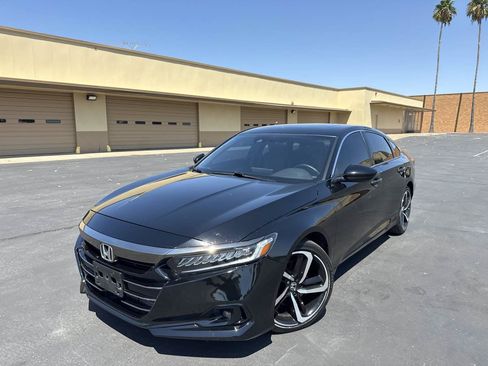 Used 2021 Honda Accord Sport image 3