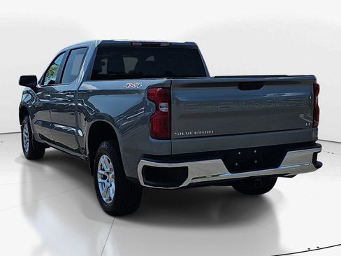 Used 2023 Chevrolet Silverado 1500 LT AWD/4WD image 6