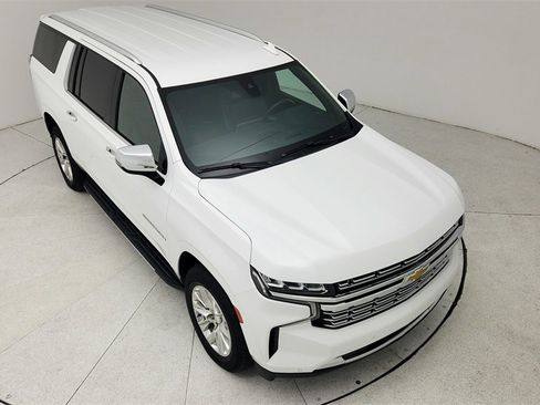 Used 2022 Chevrolet Suburban Premier image 41