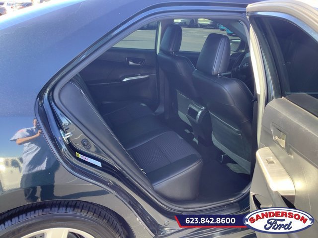 Used 2014 Toyota Camry SE FWD image 17