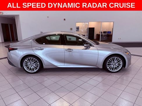 Certified 2022 Lexus IS 300 w/ Premium Package image 9