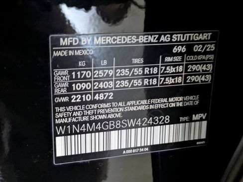 Used 2025 Mercedes-Benz GLB 250 image 24