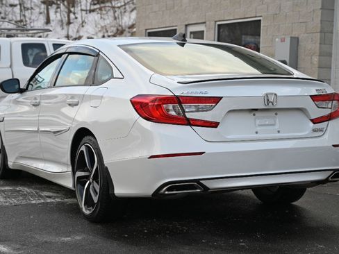 Used 2022 Honda Accord Sport Special Edition image 3