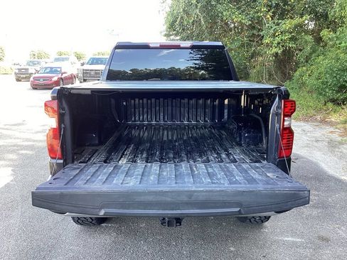 Used 2023 Chevrolet Silverado 1500 LT RWD image 11
