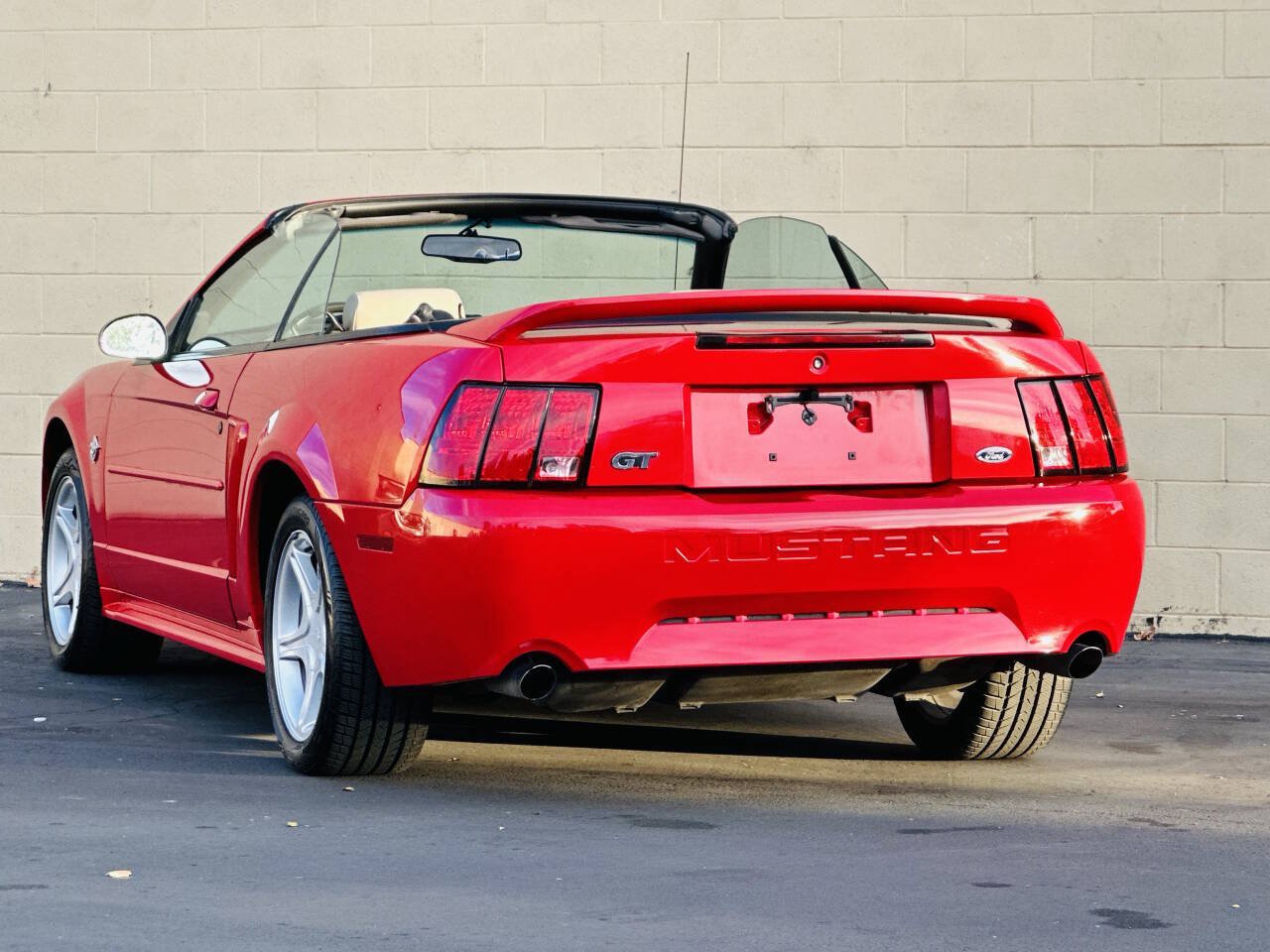 Used 1999 Ford Mustang GT RWD image 5