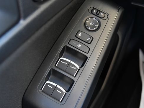 Used 2025 Honda Civic LX image 32
