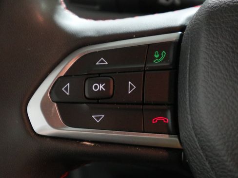Used 2023 Jeep Compass Trailhawk AWD/4WD image 28