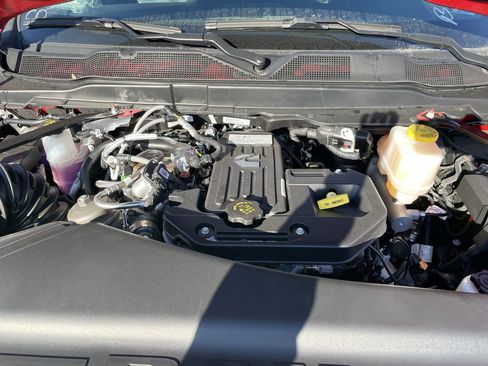 New 2026 RAM 5500 4x4 Regular Cab image 23