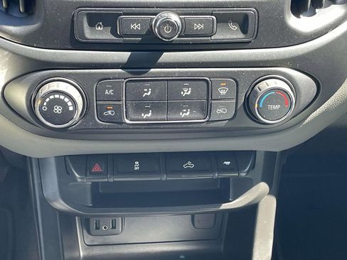 Used 2021 Chevrolet Colorado W/T w/ Custom Special Edition image 27