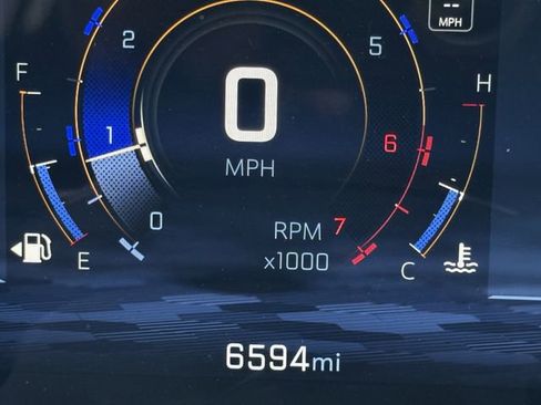 Used 2026 Chevrolet Equinox LT w/ Convenience Package II image 17