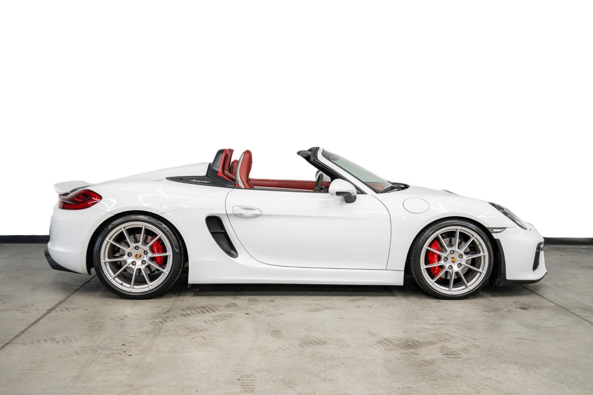 Used 2016 Porsche Boxster Spyder RWD image 48