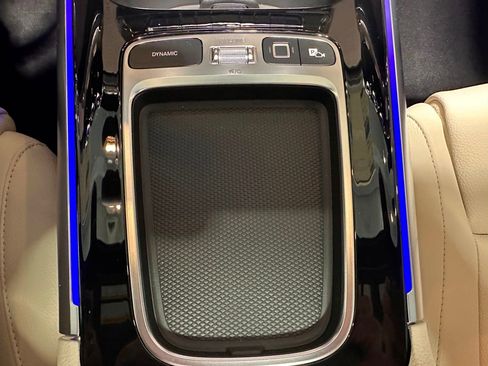 New 2026 Mercedes-Benz GLB 250 4MATIC image 15