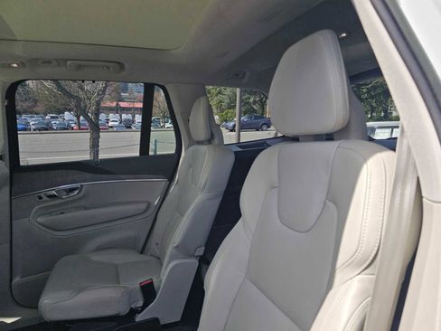 Used 2023 Volvo XC90 T8 Ultimate w/ Protection Package Premier image 18