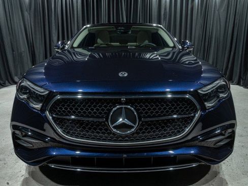 New 2026 Mercedes-Benz E 350 Sedan image 2