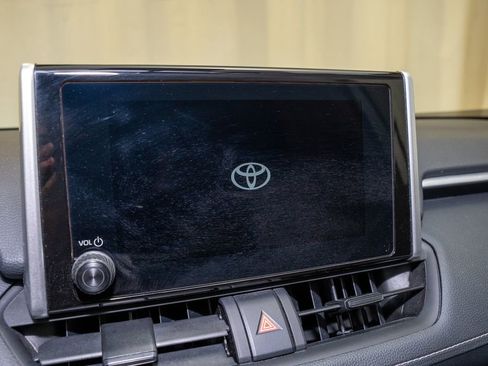 Used 2024 Toyota RAV4 XLE image 11