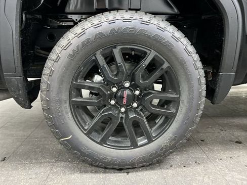 New 2026 GMC Sierra 1500 Elevation w/ Elevation Select Package AWD/4WD image 32