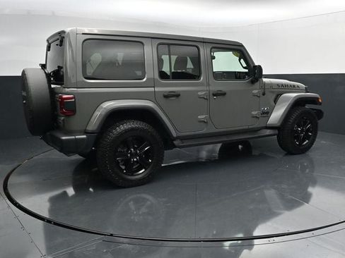Used 2021 Jeep Wrangler Unlimited Sahara AWD/4WD image 10
