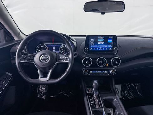 Certified 2023 Nissan Sentra SR w/ Midnight Edition Package FWD image 17