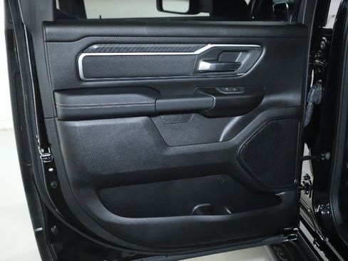 Used 2025 RAM 1500 Big Horn AWD/4WD image 13