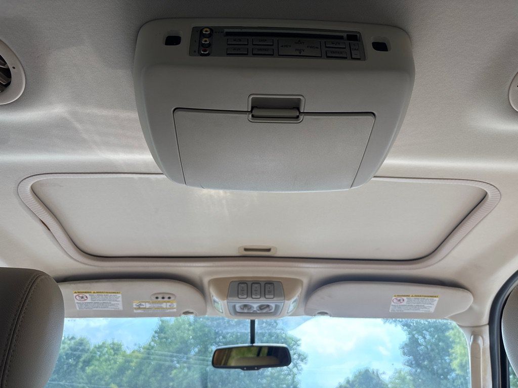 Used 2006 Lincoln Navigator 2WD image 18