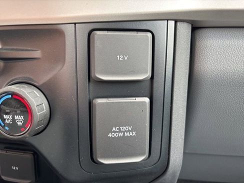 New 2023 Ford F550 4x4 Regular Cab Super Duty image 31