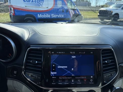 Certified 2021 Jeep Grand Cherokee Summit image 30