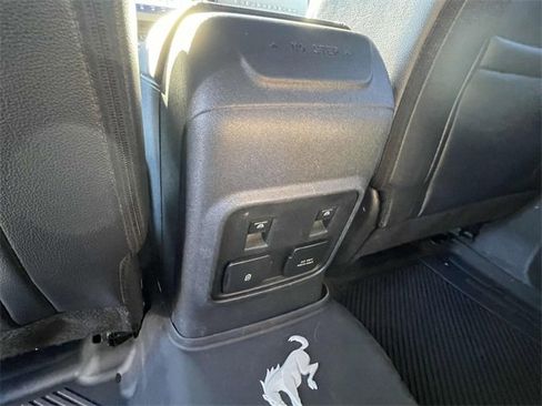 Used 2024 Ford Bronco Wildtrak image 12