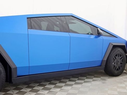 Used 2024 Tesla Cybertruck Cyberbeast AWD/4WD image 10