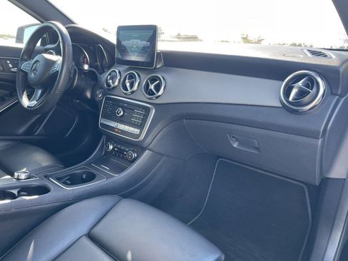 Used 2019 Mercedes-Benz GLA 250 GLA 250~1 OWNER~ONLINE FINANCE image 8